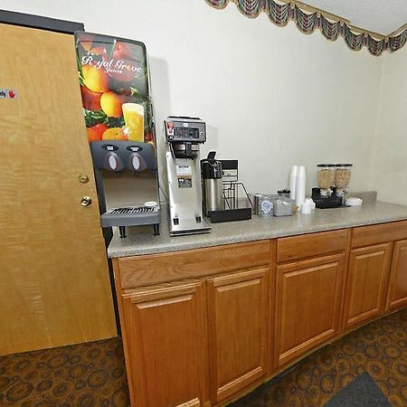 America'S Best Value Inn 斯泰茨维尔 外观 照片